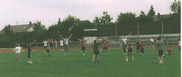 Gruppe im Stadion